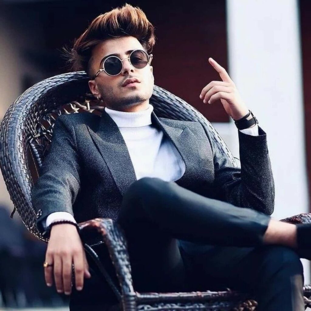 150+Stylish Attitude Boys DP Images for WhatsApp & Instagram