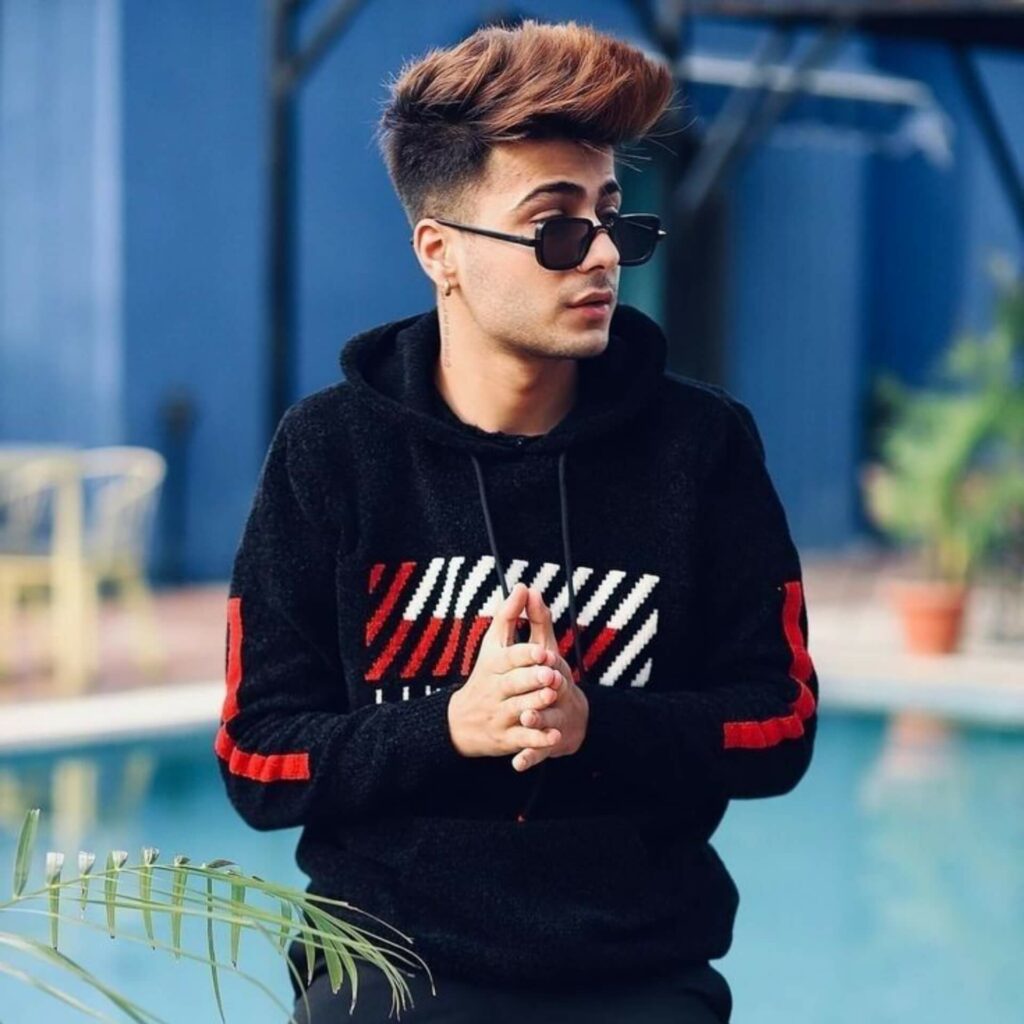 150+Stylish Attitude Boys DP Images for WhatsApp & Instagram